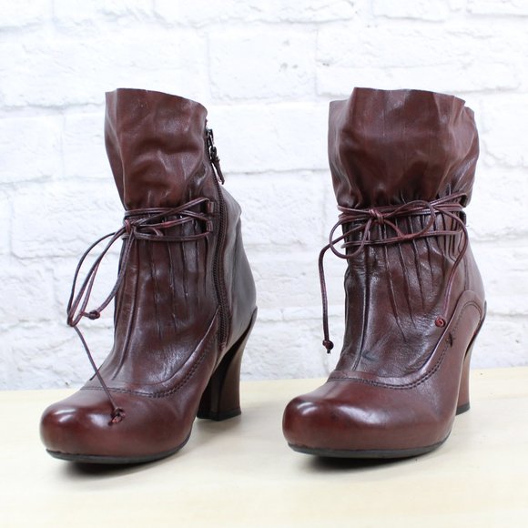 Earthies Eleganza Red Leather Pleated Laced Side Zip High Heeled Ankle Boots 7 B - Picture 2 of 9